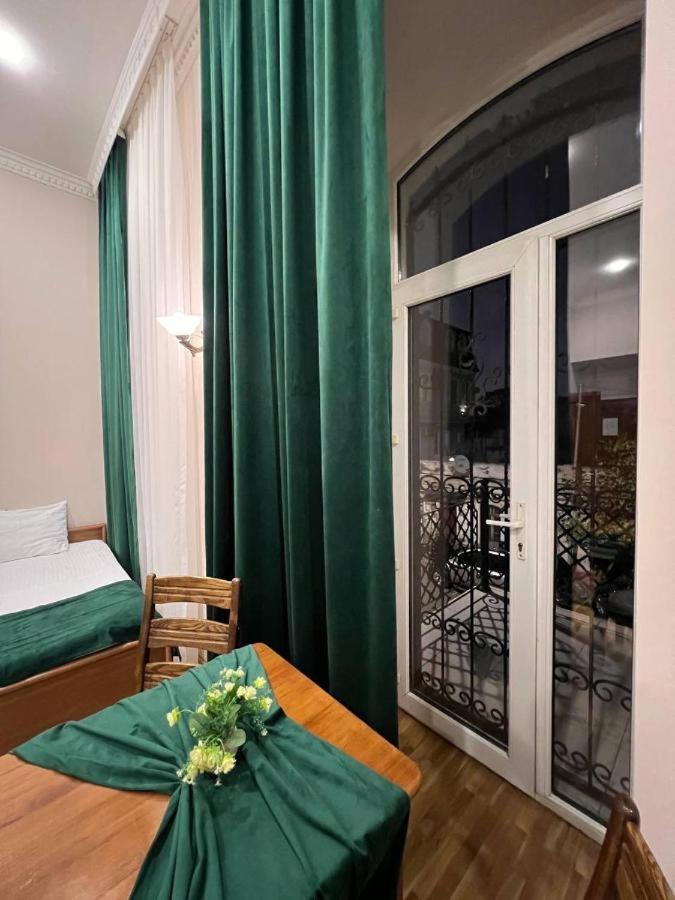 Swan Hotel Баку Екстер'єр фото